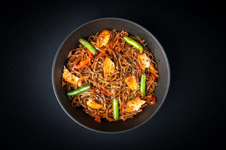 Соба с лососем