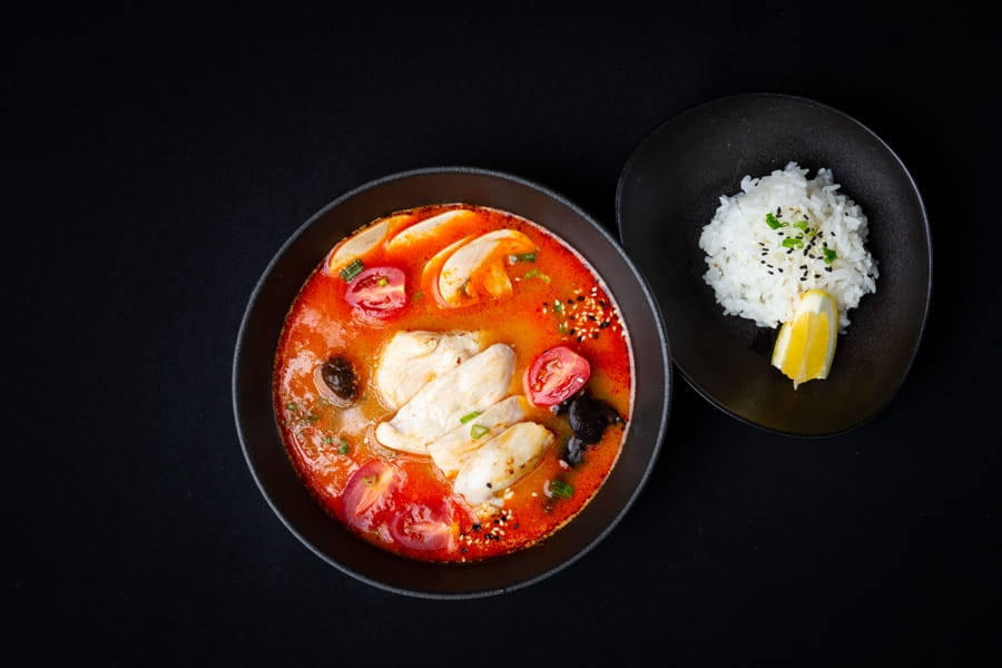 Том ям с курицей